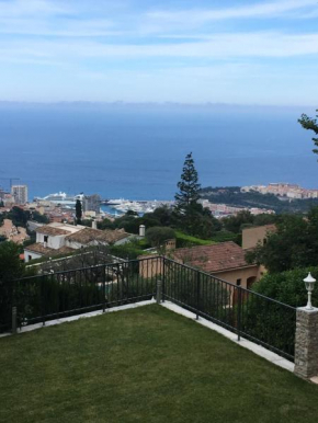  Villa Monte Carlo View  Ла-Тюрбі 